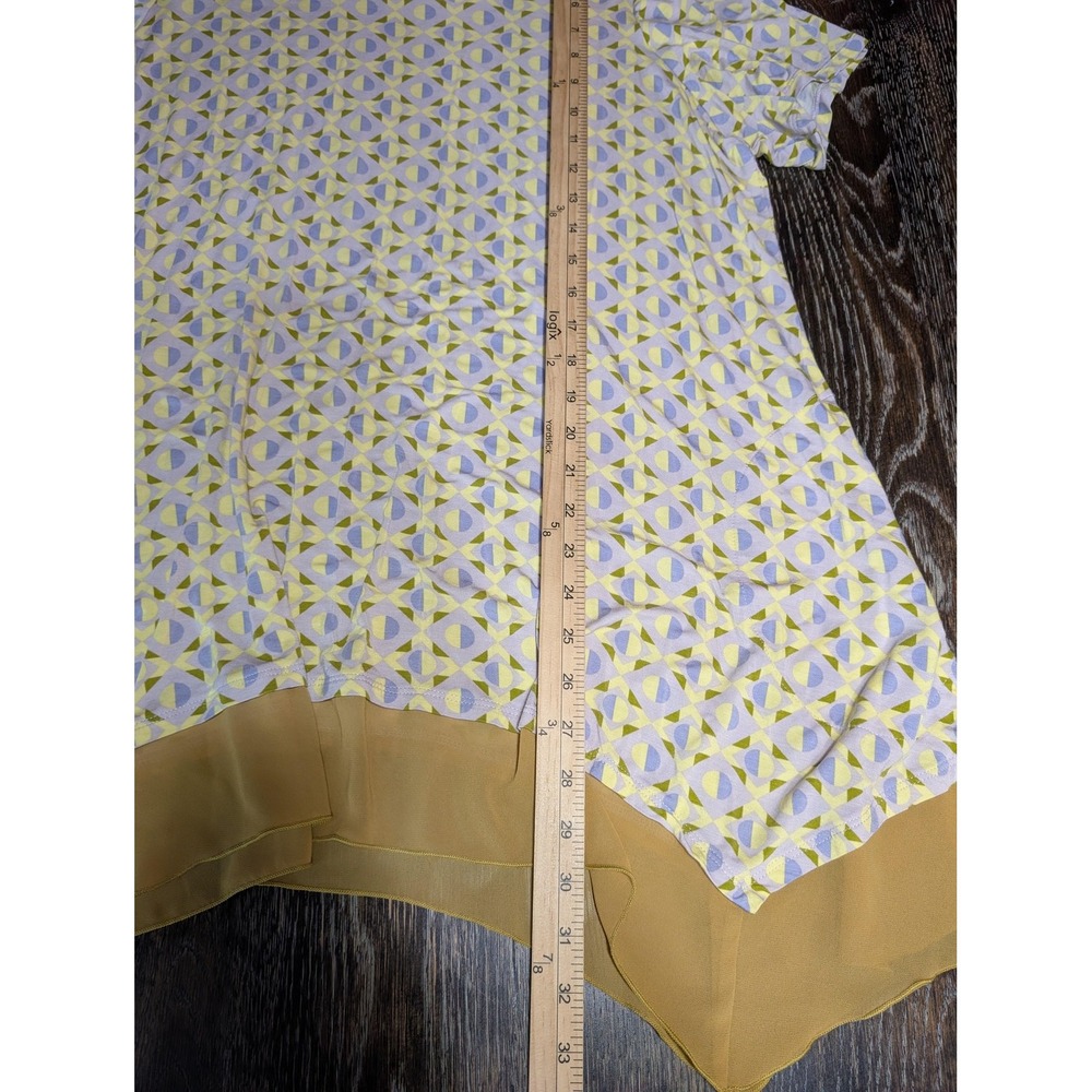 LOGO Lori Goldstein Tunic Shirt Womens 1X Yellow Geometric Asym Hem Chiffon‎ - Picture 7 of 7